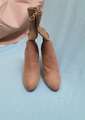 37 Beden Charles keith kadın topuklu çizme