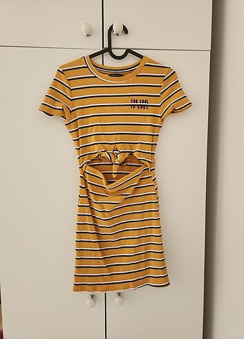 Bershka Sarı Çizgili Elbise