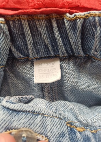 Kız Bebek Kırmızı Düğmeli Kısa Kollu Takım - Görsel 2