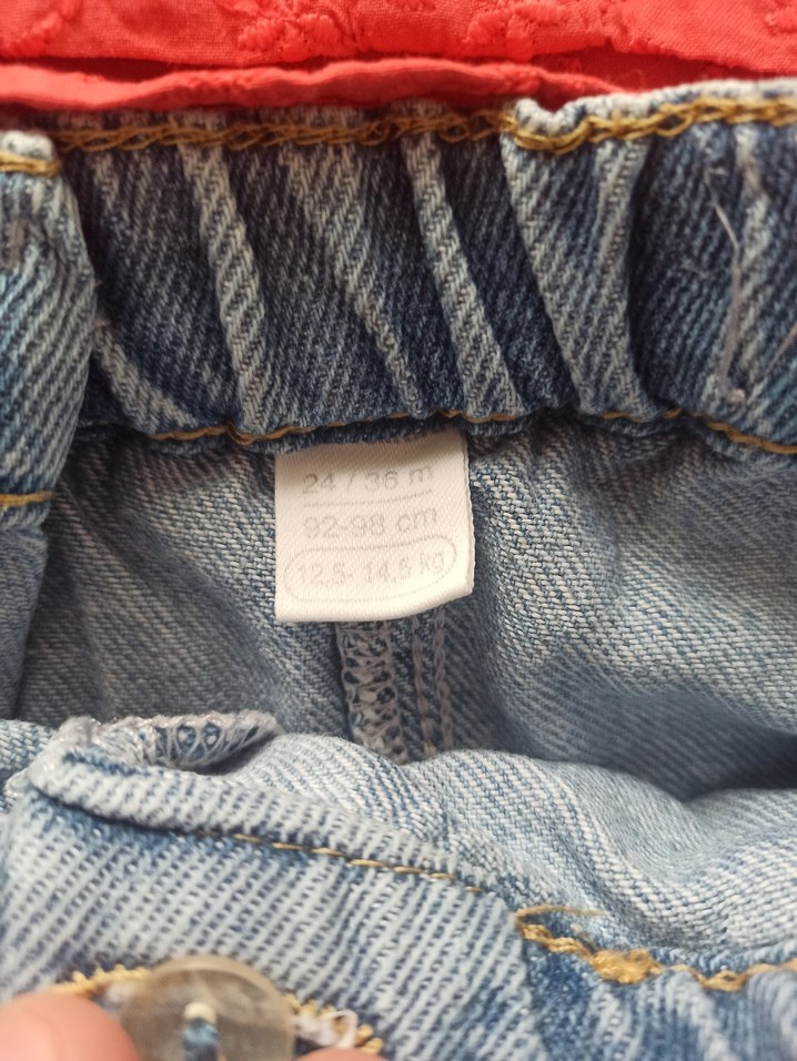 Kız Bebek Kırmızı Düğmeli Kısa Kollu Takım - Görsel 2