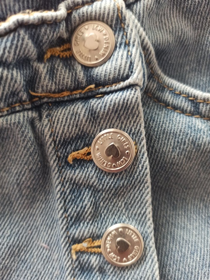 Kız Bebek Kırmızı Düğmeli Kısa Kollu Takım - Görsel 3