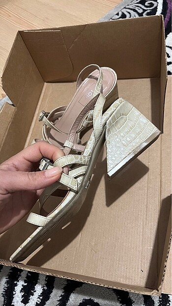 Louis Vuitton Loie marka ayakkabı