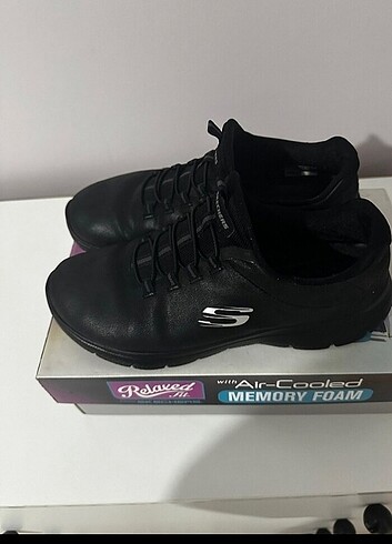 Skechers spor ayakkabı