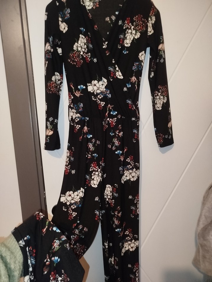 Çiçek Desenli Likralı Uzun Kollu Siyah Bohem Tulum - Görsel 4