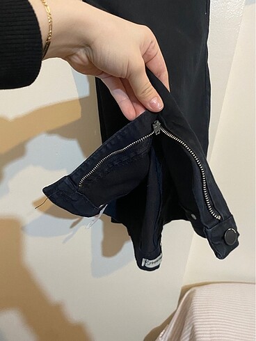 Diğer Dar paça siyah pantolon