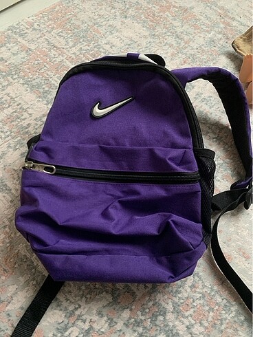 Nike küçük çanta