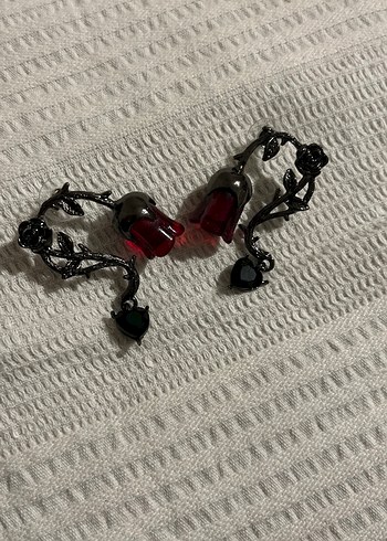 Bordo Siyah Gotik Gül Küpe - Görsel 2