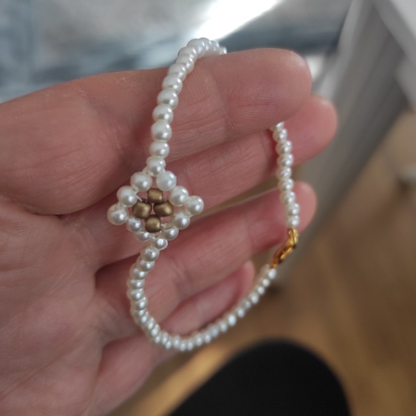 Nakışlı Beyaz Boncuklu Kadın Bileklik - Görsel 2