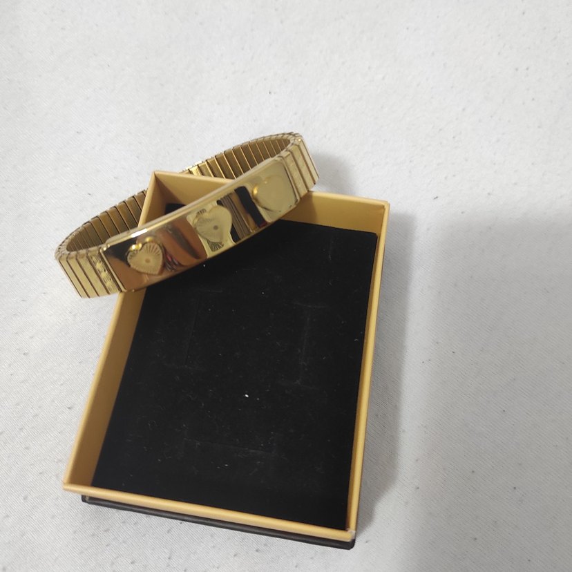 Kalpli Altın Renkli Kadın Bileklik lastikli - Görsel 2