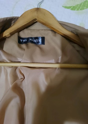 hiç kullanılmamış mevsimlik mont - Görsel 3