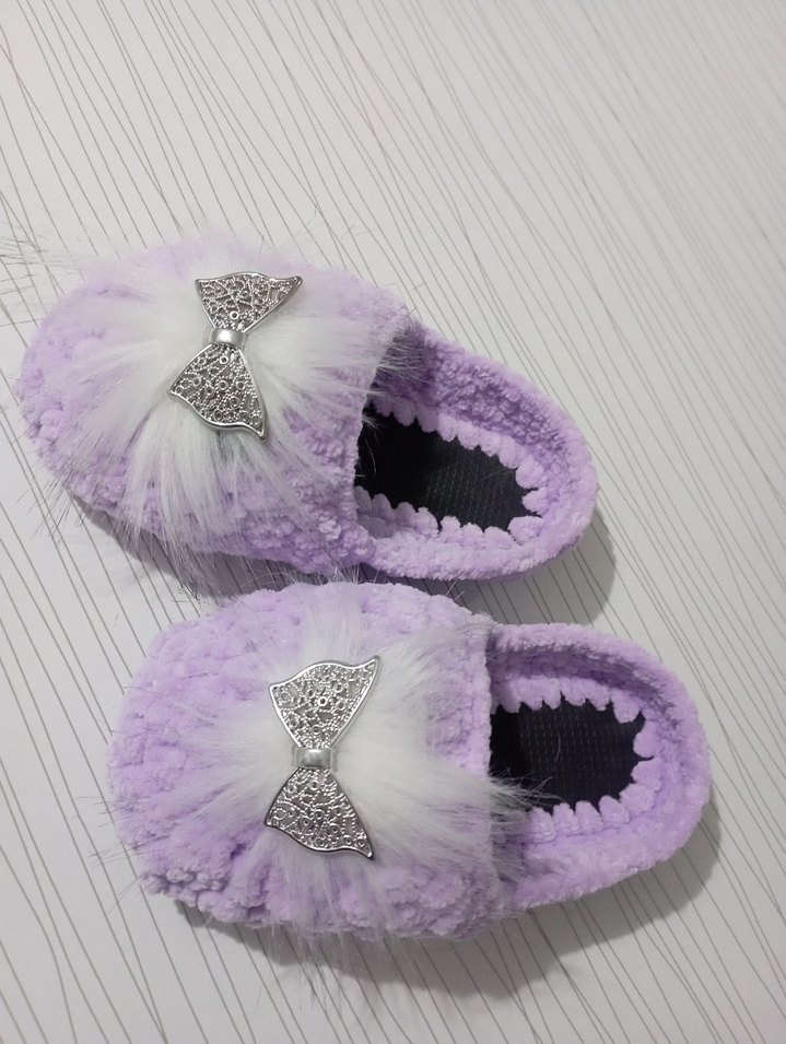 Kız Çocuk Mor Kürklü Örgü Ev Terliği - Görsel 2