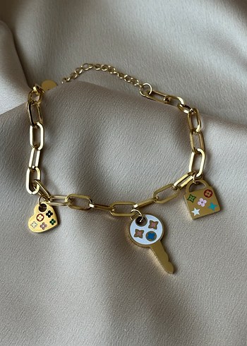 Beden Stainless Steel Charm Bileklik