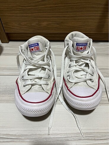 Tertemiz beyaz converse yarım konç