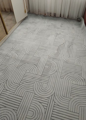 Gri Desenli Halı - Görsel 4