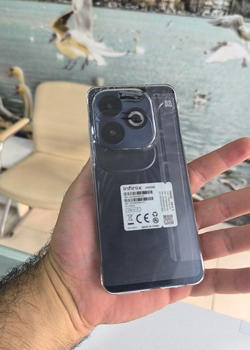 Infinix SMART 8 Pro Yeşil Akıllı Telefon - Görsel 2