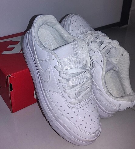 Beyaz sneakers - Görsel 2