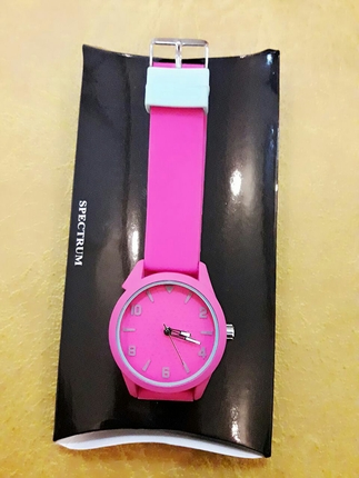 lacoste tarzı saat 
