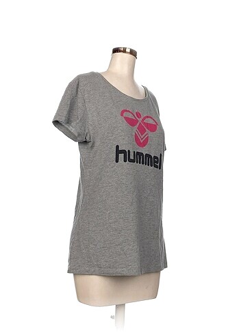 Hummel Hummel T-shirt %70 İndirimli.
