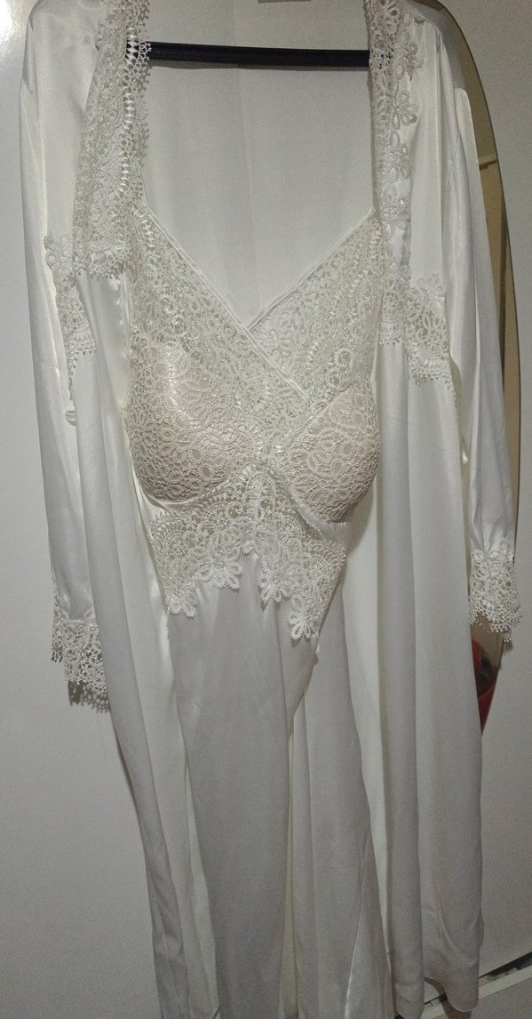 Beyaz Kadın Gecelik - Görsel 2