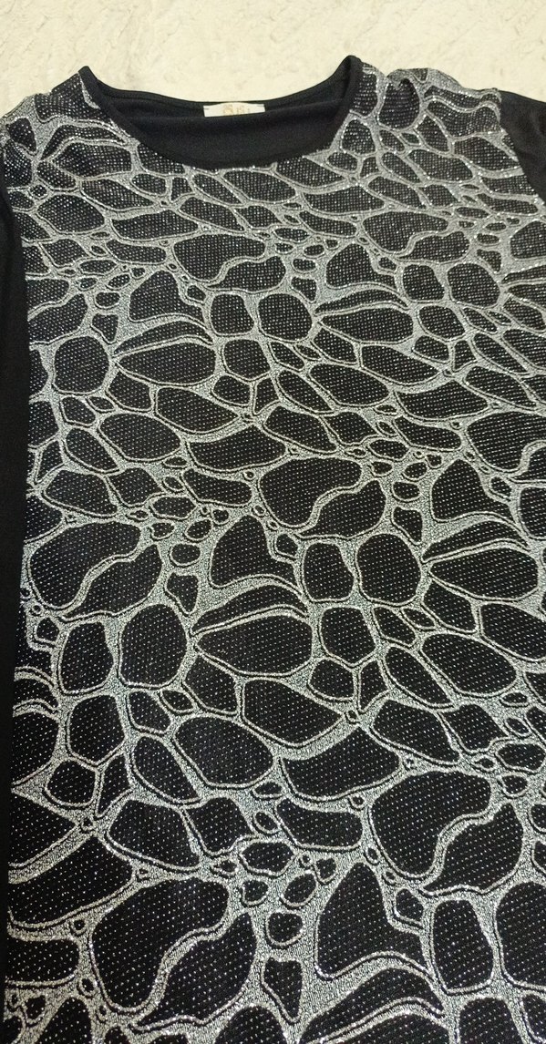 Dantel Detaylı Yılan Desenli Uzun Kollu Bluz - Görsel 2