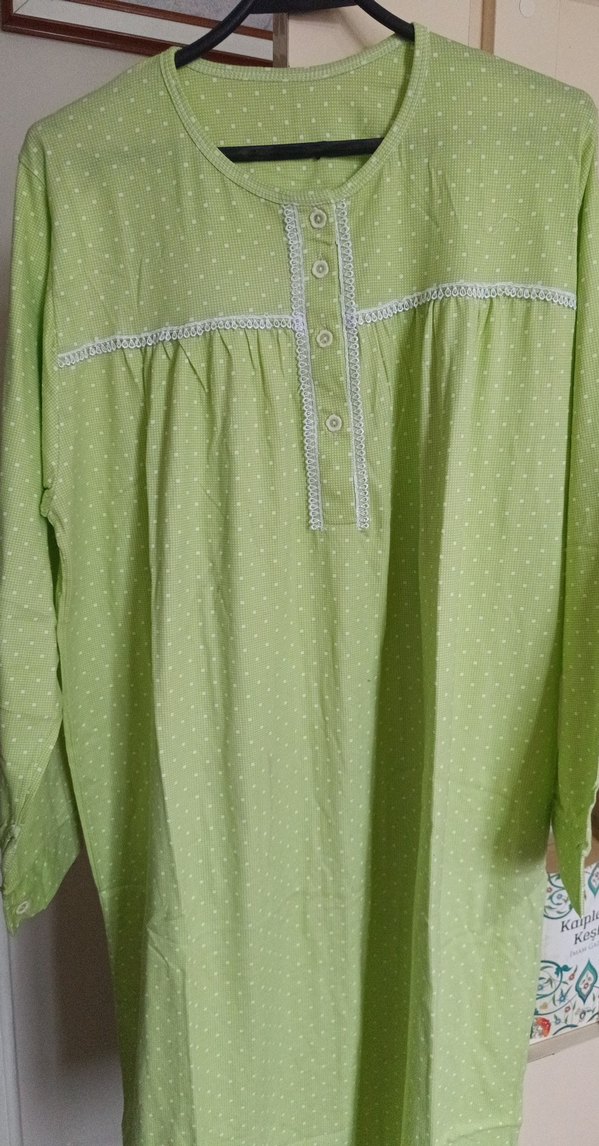 Uzun Kollu, Rahat Kesim Yeşil Kadın Gecelik - Görsel 2