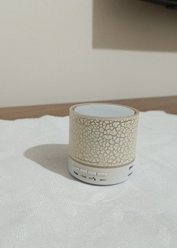 Beyaz Bluetooth Hoparlör - Görsel 3