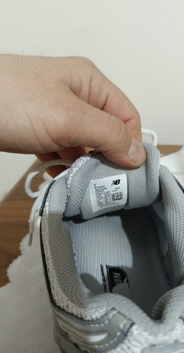 Beyaz Gri Bağcıklı Kadın Spor Ayakkabı - Görsel 3