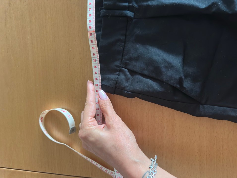 Zara siyah Yüksek Bel Şort — görsel 6/7