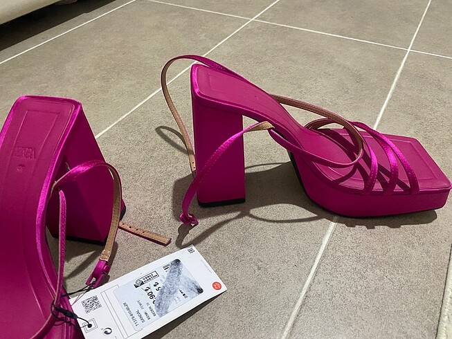 Zara zara topuklu sandalet