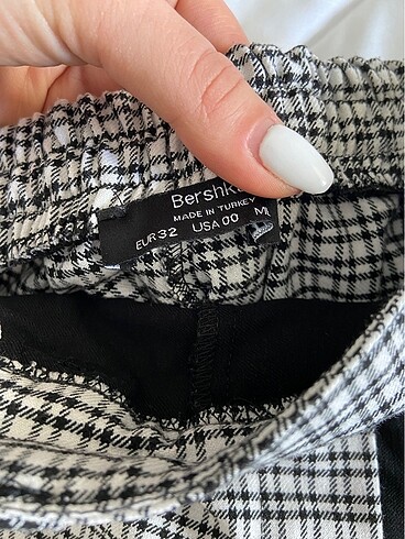 32 Beden Bershka şort etek
