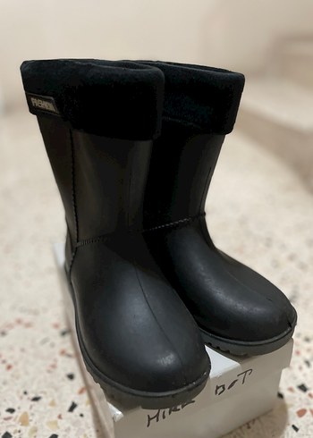 BSL FASHION Siyah Kürklü Kız Çocuk Botu