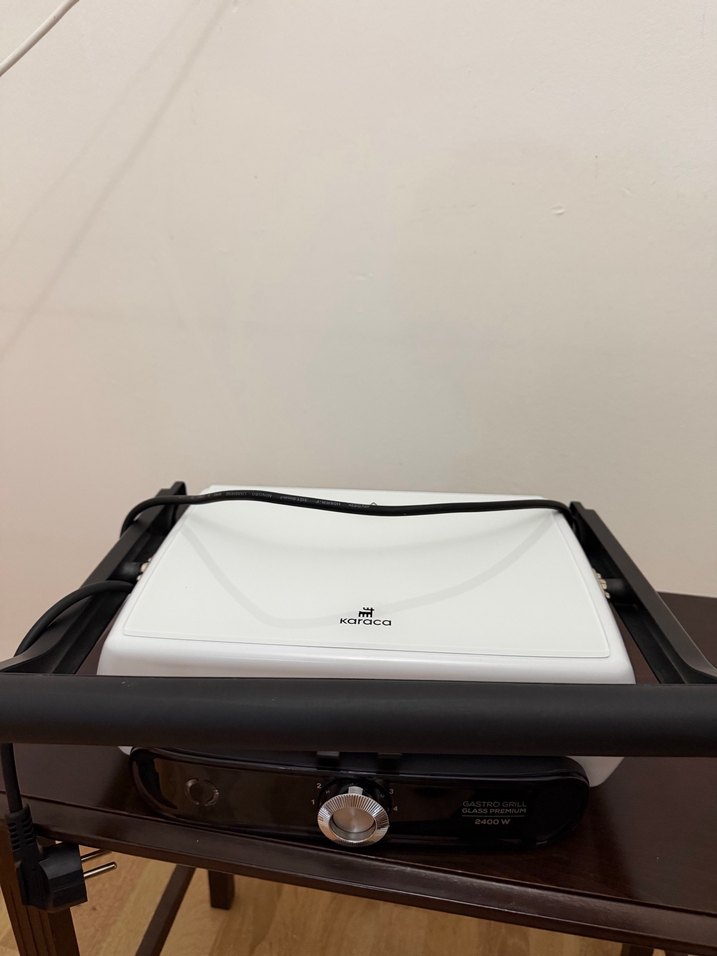 Karaca Beyaz Gri Tost Makinesi - Görsel 2