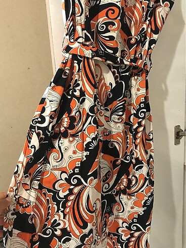 H&M Elbisee