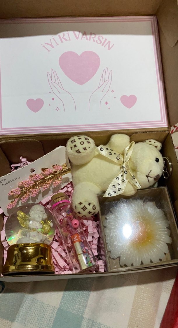 Beyaz Peluş Ayıcık ve Hediye Seti - Görsel 2