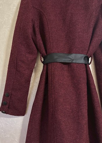 Derili Yaka Bordo Kaban - Görsel 9