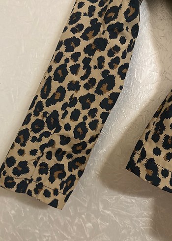Leopar Desenli trençkot - Görsel 3