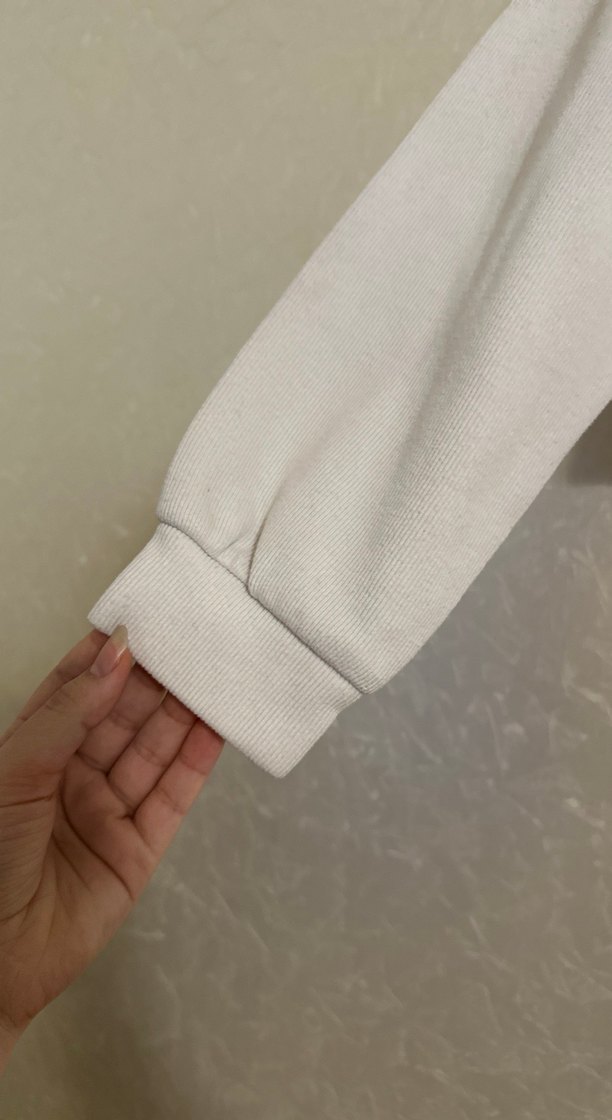 Bej Yüksek Yakalı Kadın Sweatshirt - Görsel 2