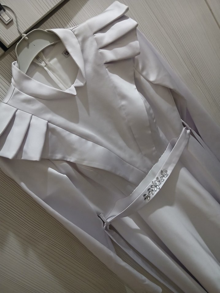 Uzun Kollu Beyaz Kadın Abiye Elbise - Görsel 2