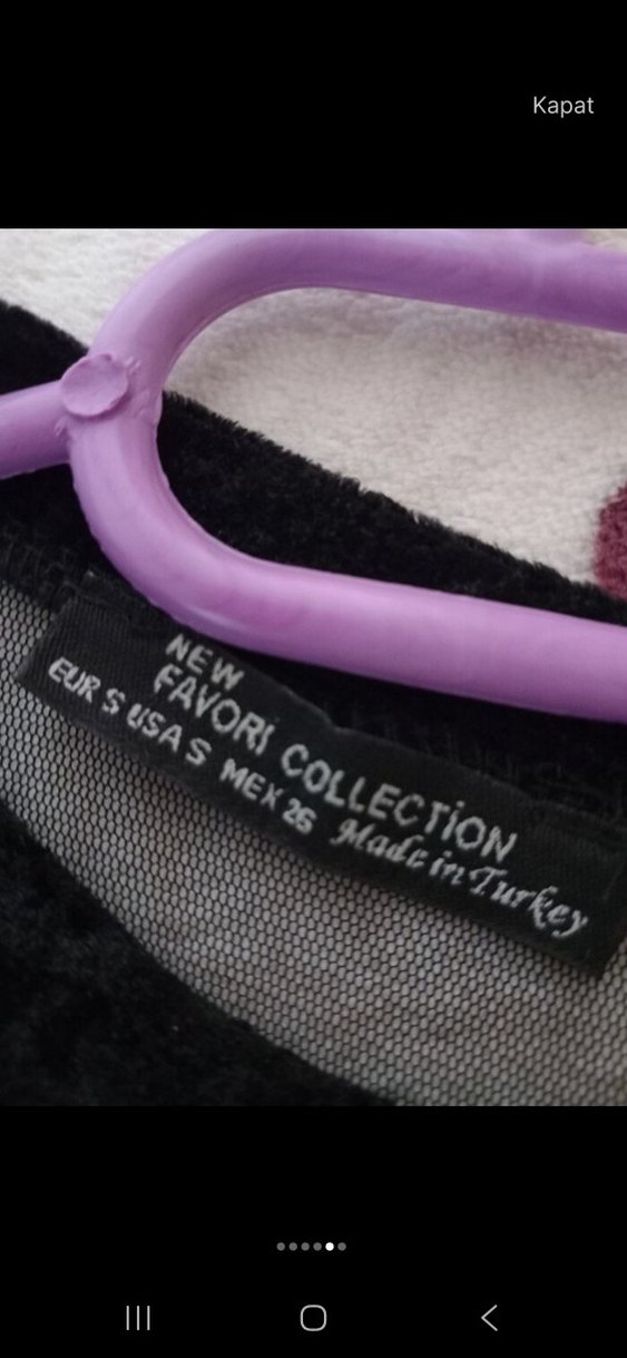 Siyah Pul İşlemeli Uzun Kollu Gotik Bluz - Görsel 4