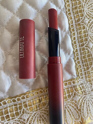 Maybelline maybelline new york ruj