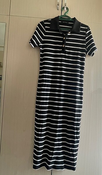 LC Waikiki Polo yaka çizgili elbise