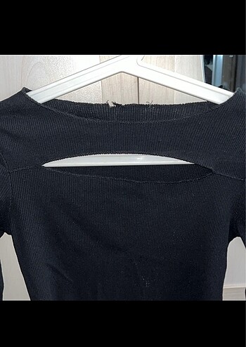 s Beden önü dekolteli crop