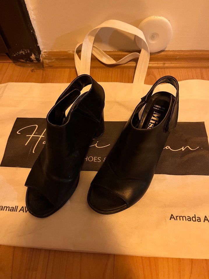 Siyah Deri Tokalı Kadın Topuklu - Görsel 2