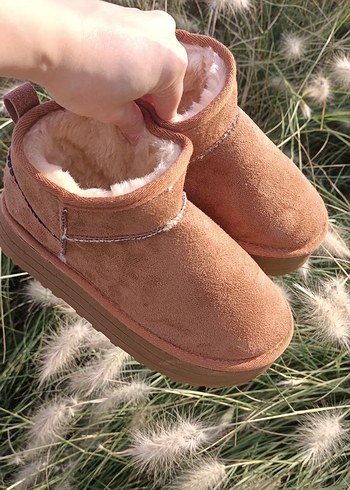 Kahverengi Tüylü Dolgu Topuk Süet Kadın Bot - Görsel 2