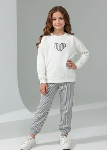 Kızlar için Beyaz Kalp Baskılı Sweatshirt ve Gri Eşofman - Görsel 3