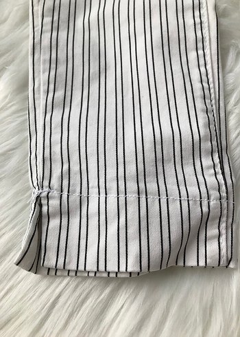 Batik Beyaz Çizgili Midi Denim Kumaş Pantolon