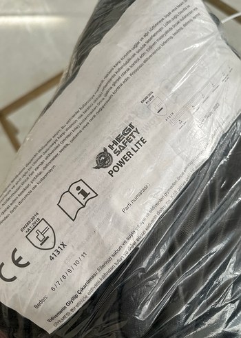 Siyah Koruyucu Eldiven - Görsel 3