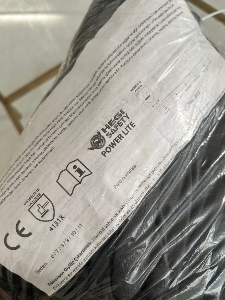 Siyah Koruyucu Eldiven - Görsel 3