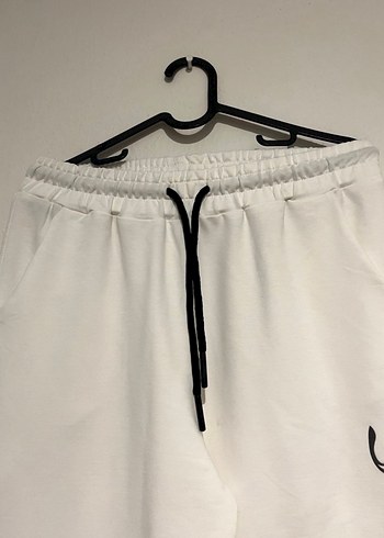 Beyaz Rahat Kesim Kadın Eşofman Altı - Görsel 3