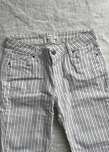 Gri Çizgili Kadın Pantolon - Görsel 2